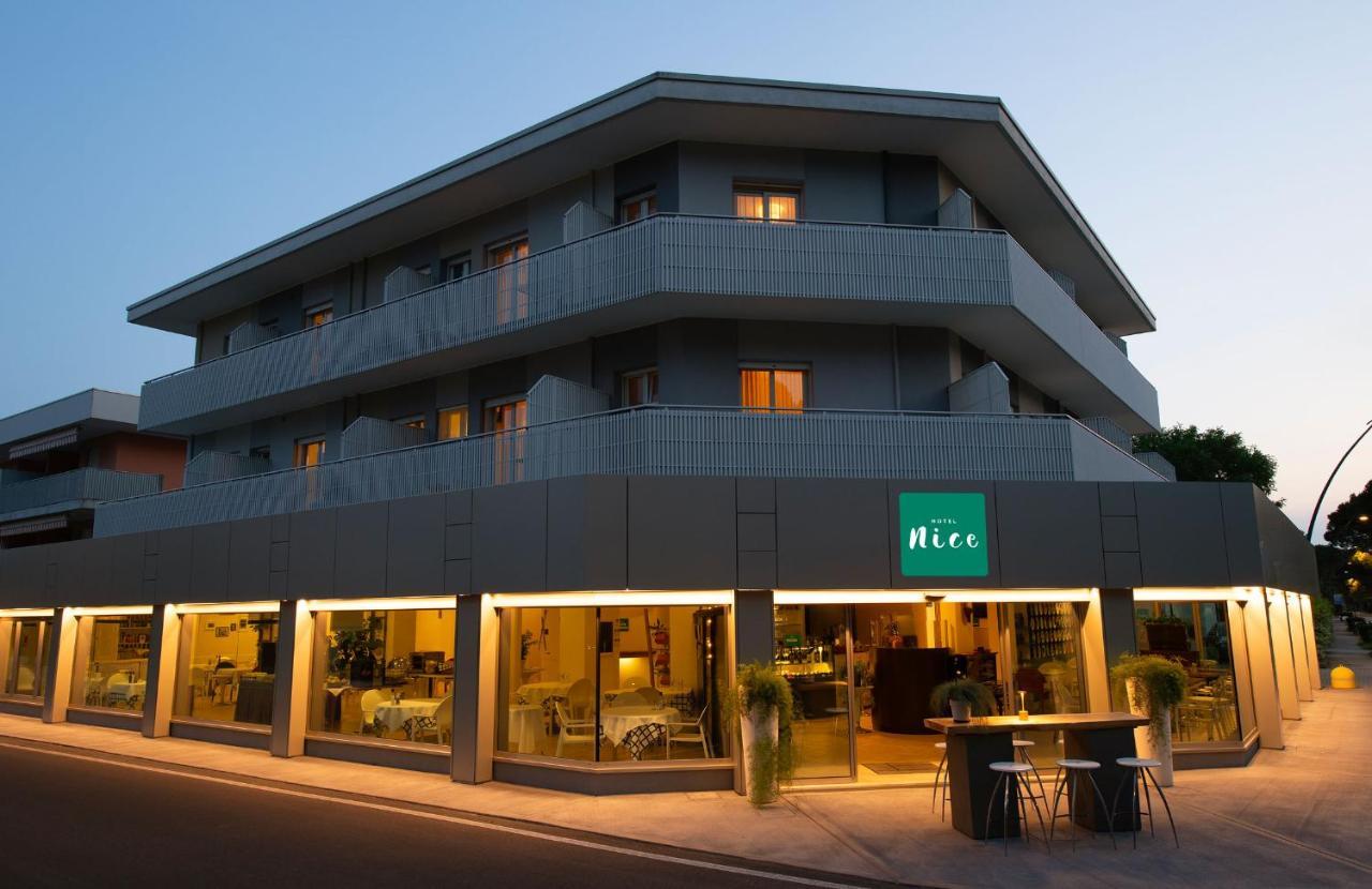 Nice Hotel Bibione Exterior foto