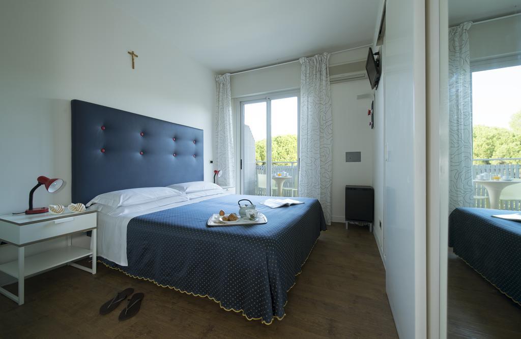 Nice Hotel Bibione Exterior foto