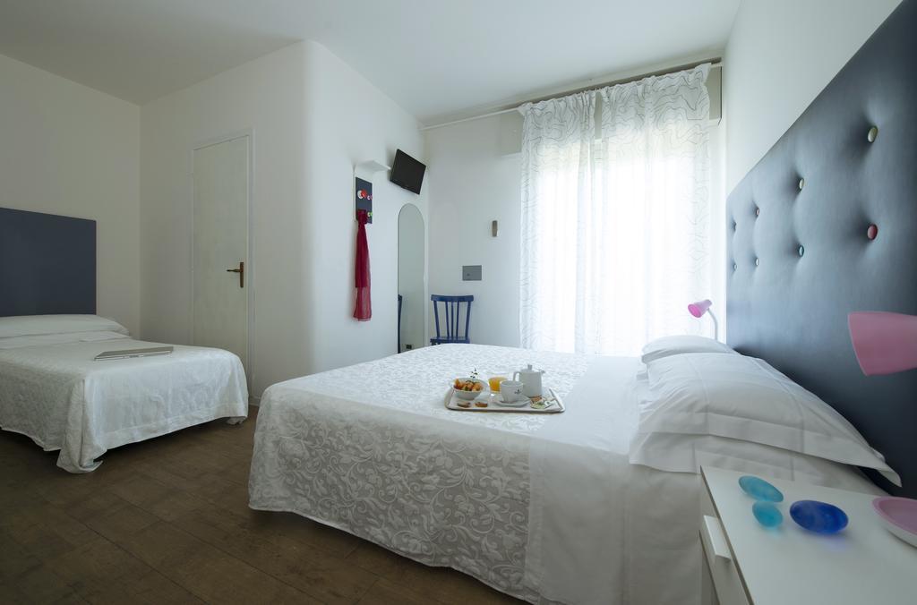 Nice Hotel Bibione Exterior foto