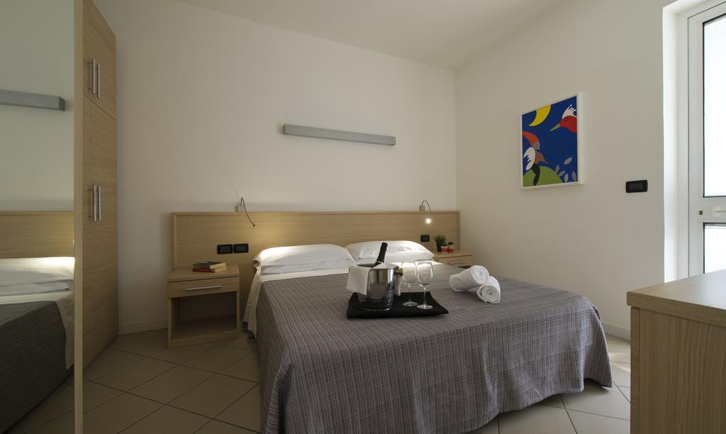 Nice Hotel Bibione Exterior foto