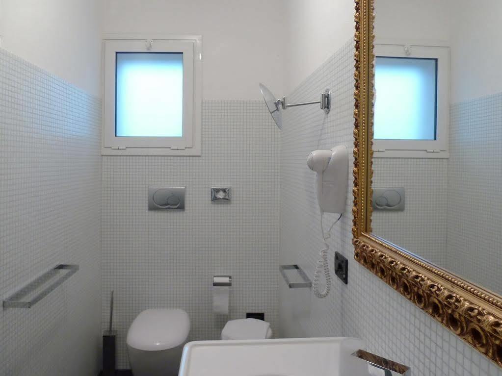Nice Hotel Bibione Exterior foto
